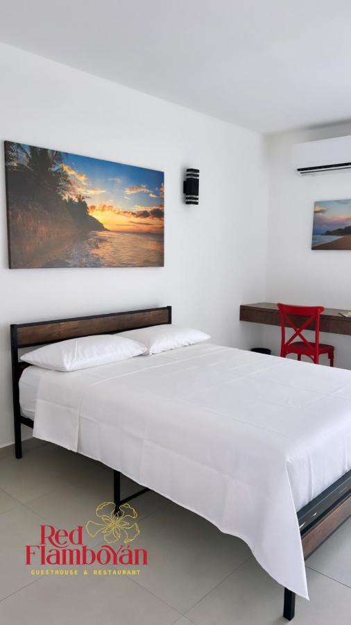Red Flamboyan Guesthouse And Restaurant Rincon Εξωτερικό φωτογραφία