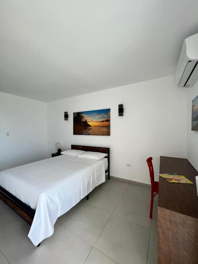 Red Flamboyan Guesthouse And Restaurant Rincon Εξωτερικό φωτογραφία